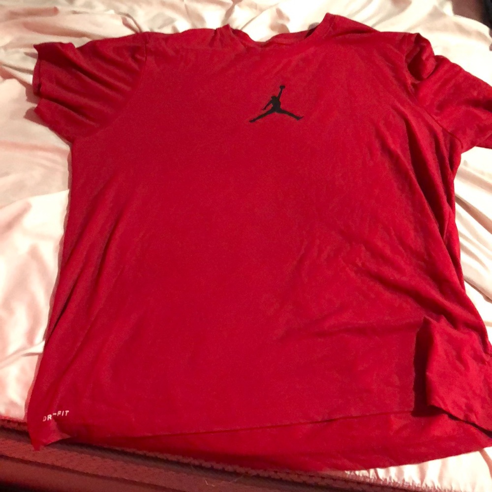 Men’s air Jordan t shirt men’s Xl